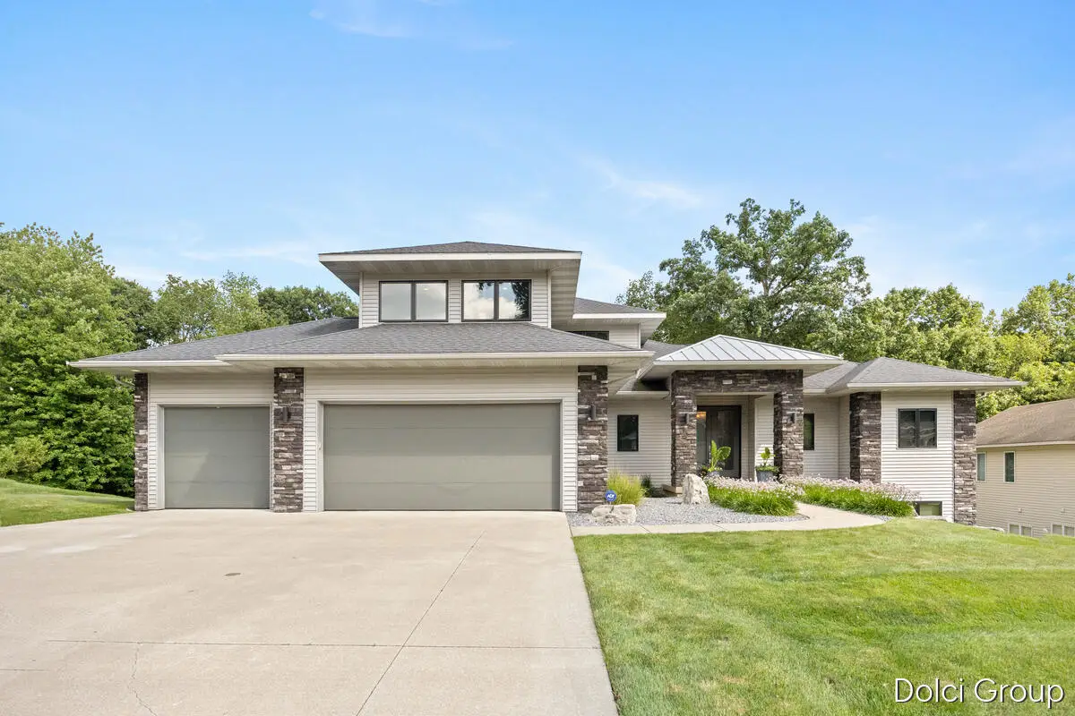 1978 Oak Hollow Road Nw, Grand Rapids, MI 49504 - #1