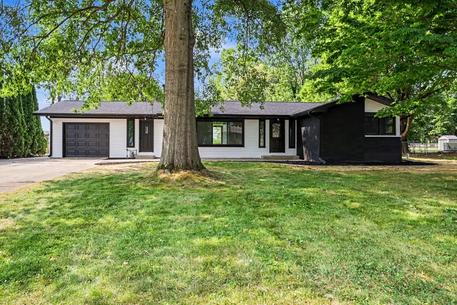 220 Pennbrook Trail, Pennfield, MI 49017 - #2