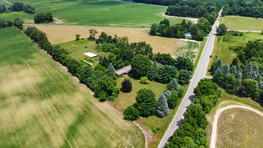 40516 County Road 669, Decatur, MI 49045 - #3