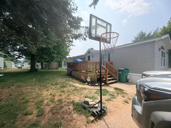 129 Elm Court, Muskegon, MI 49445