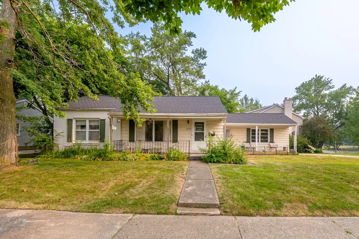 2505 Boston Street Se, Grand Rapids, MI 49506 - #1