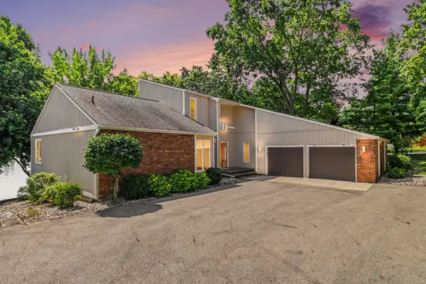 61583 Raintree Boulevard, Sturgis, MI 49091