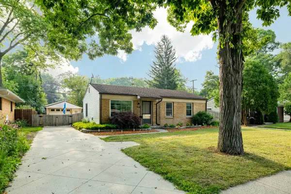 1036 N Maple Road, Ann Arbor, MI 48103