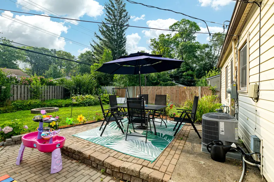 1036 N Maple Road, Ann Arbor, MI 48103 - #2