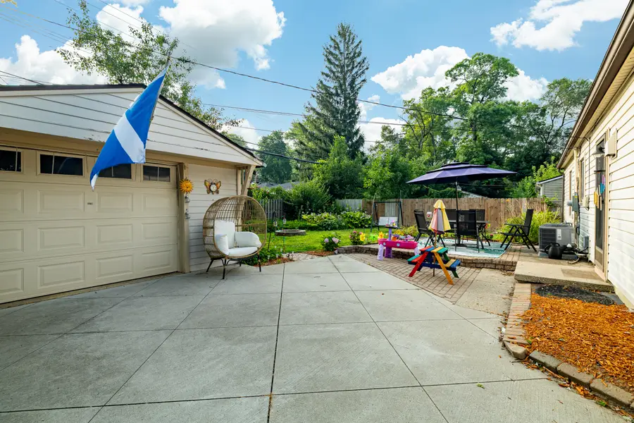 1036 N Maple Road, Ann Arbor, MI 48103 - #3