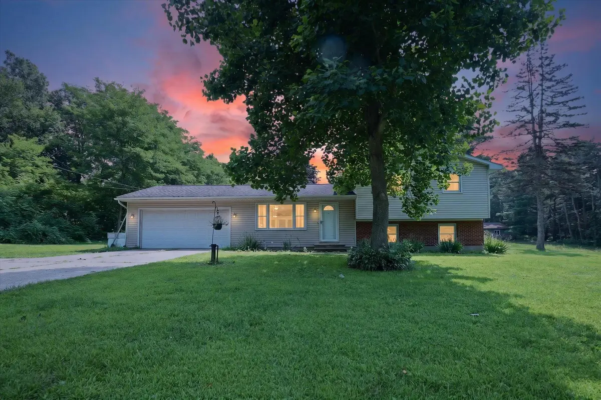 16310 15 Mile Road, Marshall, MI 49068 - #1