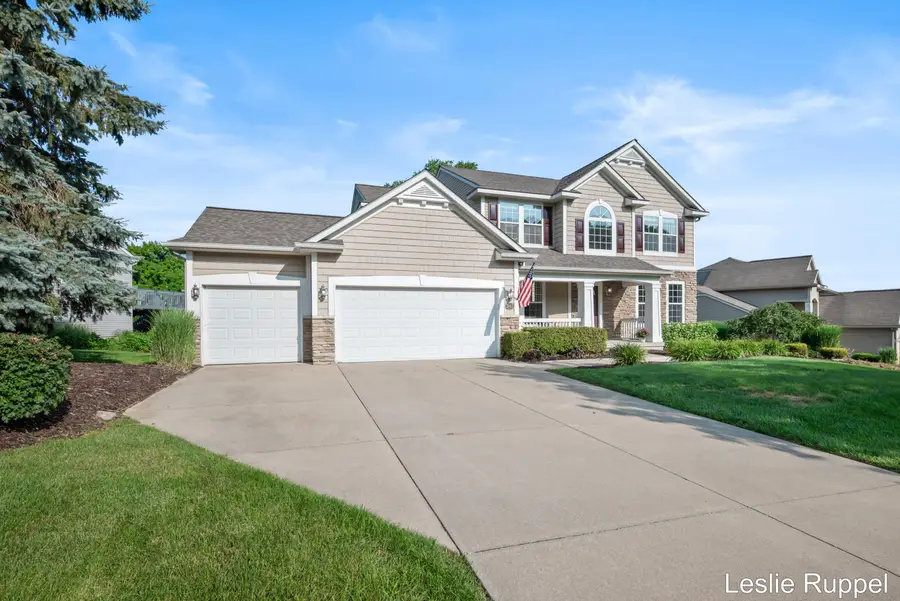 2643 Arbor Chase Drive Ne, Grand Rapids, MI 49525 - #3