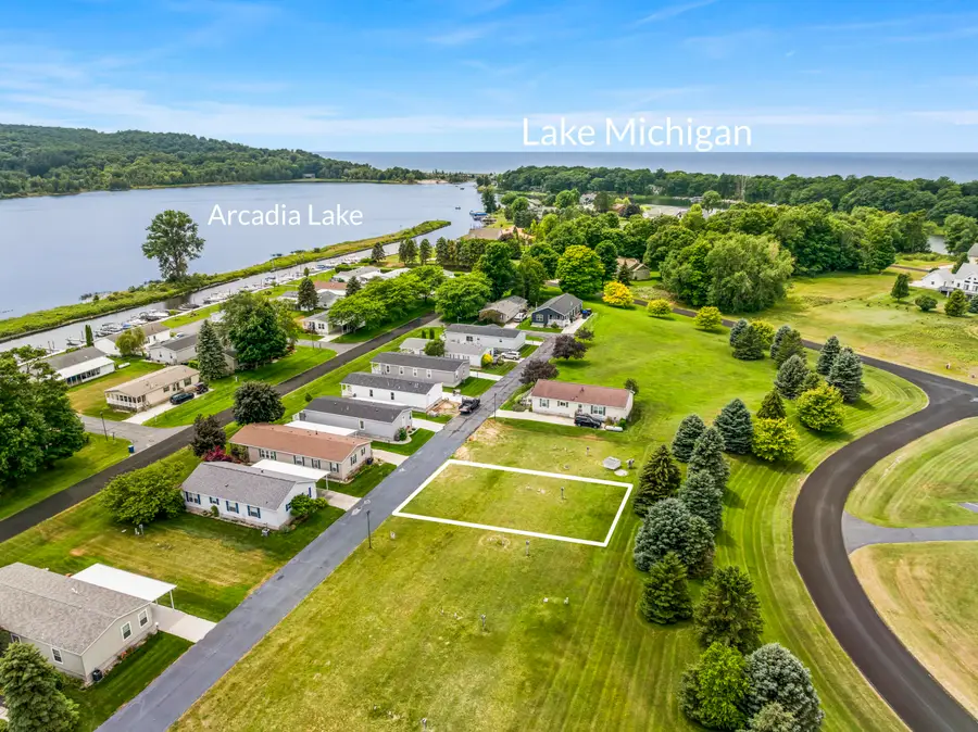 3316 Lakeland Drive, Arcadia, MI 49613 - #3