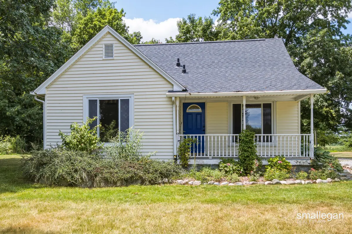 4005 Hendershot Avenue Nw, Alpine, MI 49544 - #1