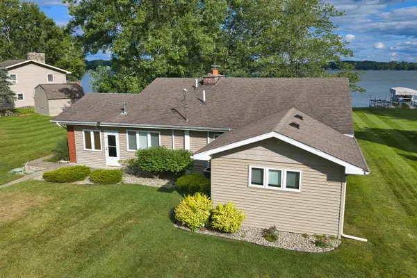 201 Lakeside Drive, Quincy, MI 49082