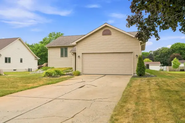 6108 Thorncliff Drive, Swartz Creek, MI 48473
