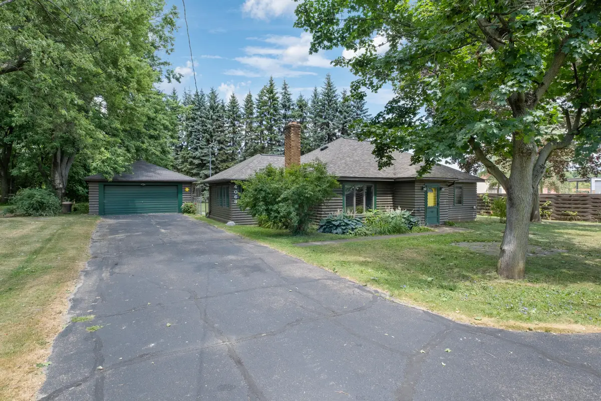 4069 Richmond Street Nw, Grand Rapids, MI 49534 - #1