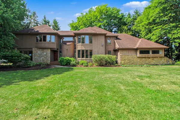 4837 Starak Lane, Ann Arbor, MI 48105
