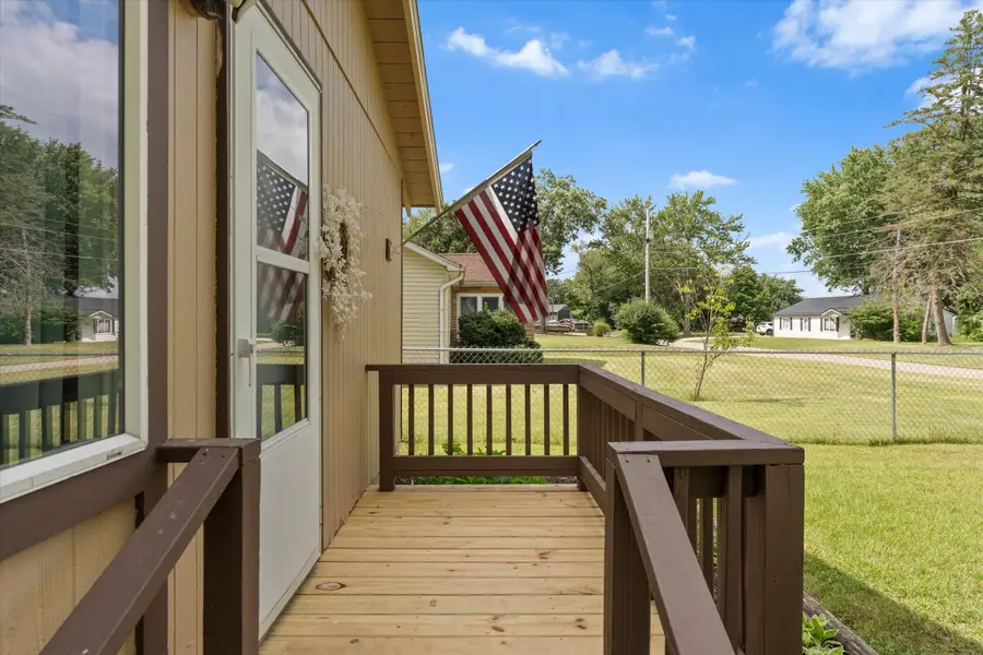 70324 Fairfield Drive, Edwardsburg, MI 49112 - #2