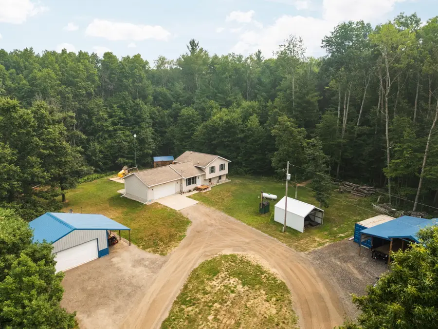 7485 E Tucker Lake Lane, Newaygo, MI 49337 - #2