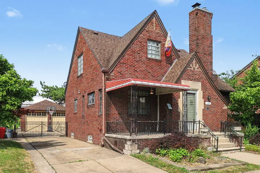 11651 Gallagher Street, Hamtramck, MI 48212 - #3