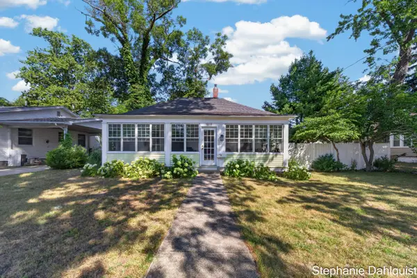 1210 Ruddiman Drive, Muskegon, MI 49445