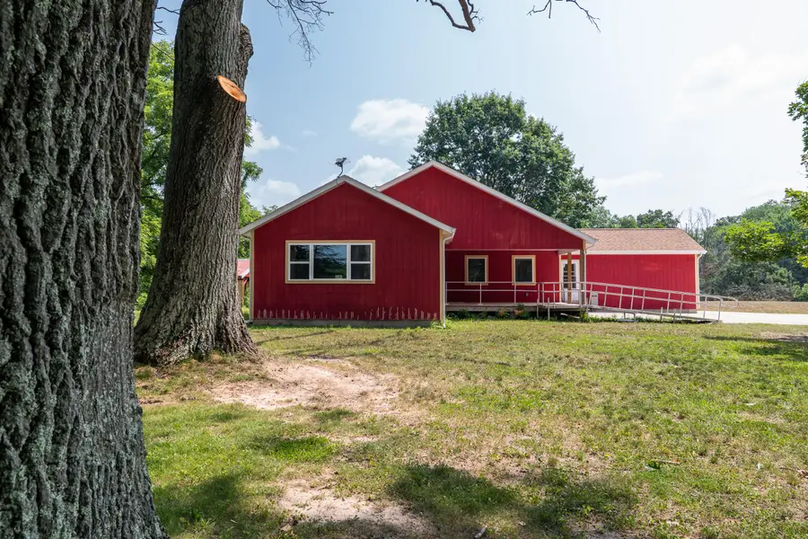 3820 N Beech Avenue, White Cloud, MI 49349 - #3