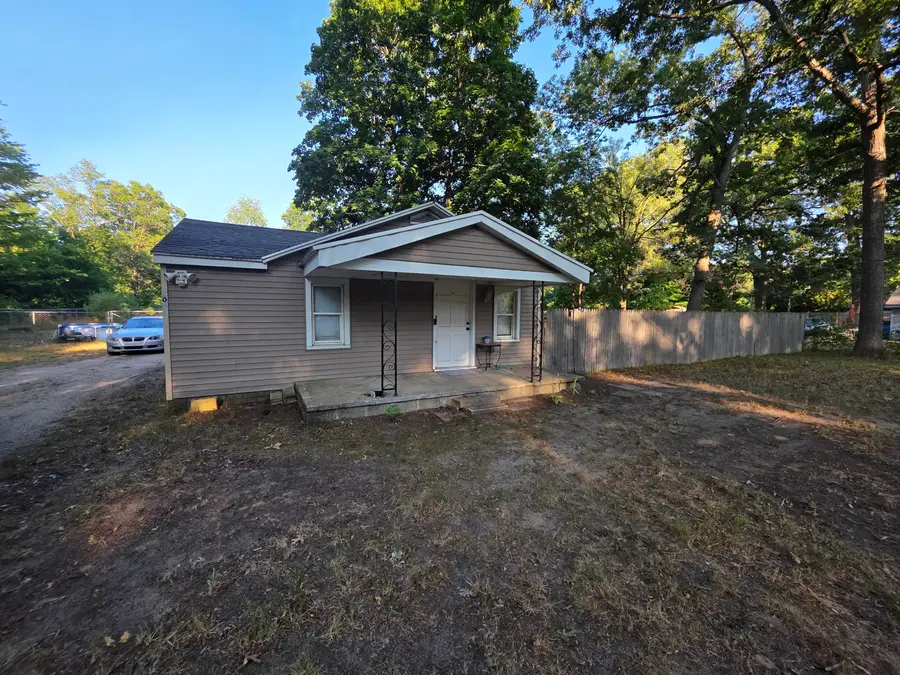 2048 S Mill Iron Road, Muskegon, MI 49442 - #2