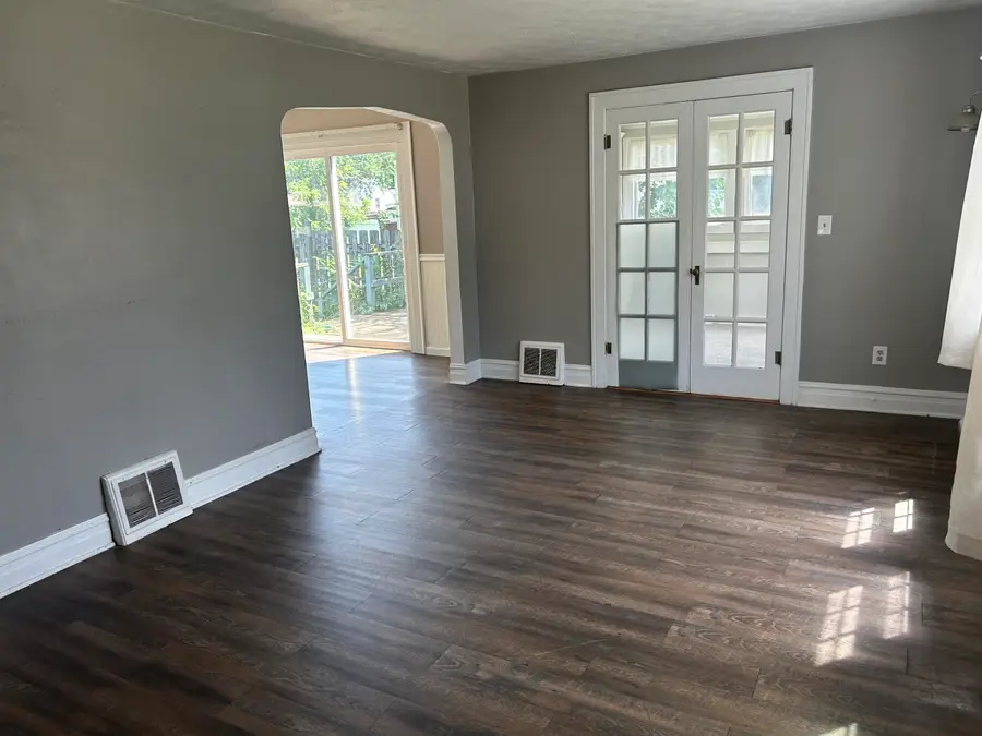 1443 Regent Street, Niles, MI 49120 - #3