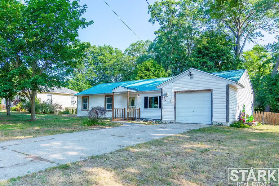 280 Elm Street, Fruitport, MI 49415 - #2