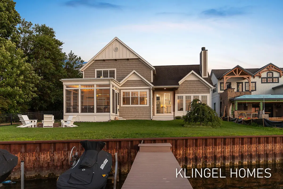 702 Elk Avenue, Spring Lake, MI 49456 - #1