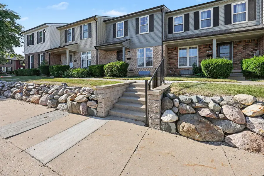 3422 Burbank Drive, Ann Arbor, MI 48105 - #3