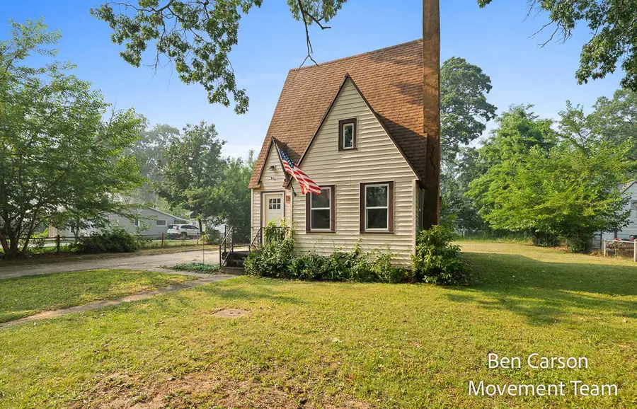 2164 Letart Avenue, Muskegon, MI 49441 - #3