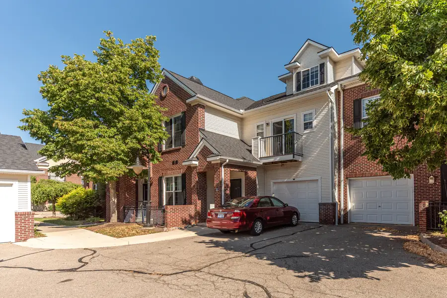 301 Scio Village Court #262, Ann Arbor, MI 48103 - #3