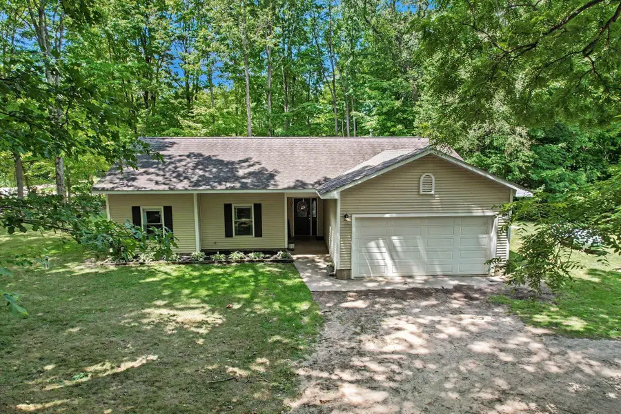 11482 Schultz Drive, Delton, MI 49046 - #3