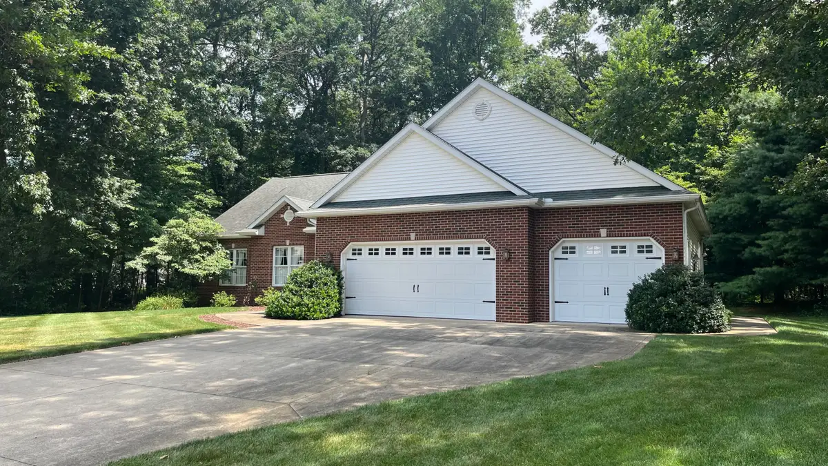 25464 Joelle Court, Edwardsburg, MI 49112 - #1