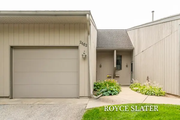 2682 Limestone Lane Ne #23, Grand Rapids, MI 49525