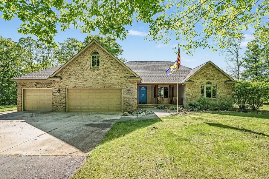 10835 Red Oak Ridge, Howard City, MI 49329 - #2