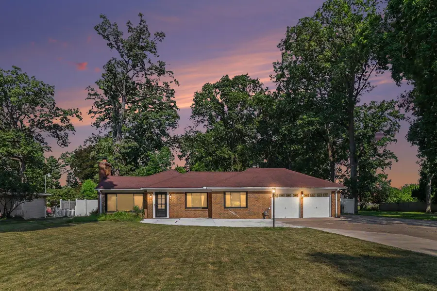 1127 S Brown Street, Jackson, MI 49203 - #2