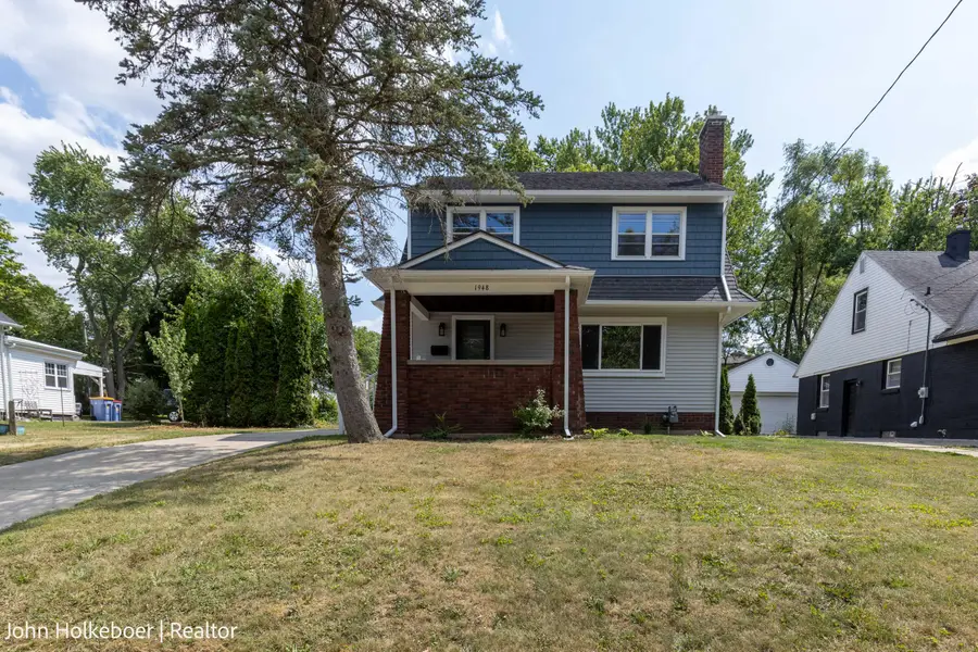 1948 Boston Street Se, Grand Rapids, MI 49506 - #3