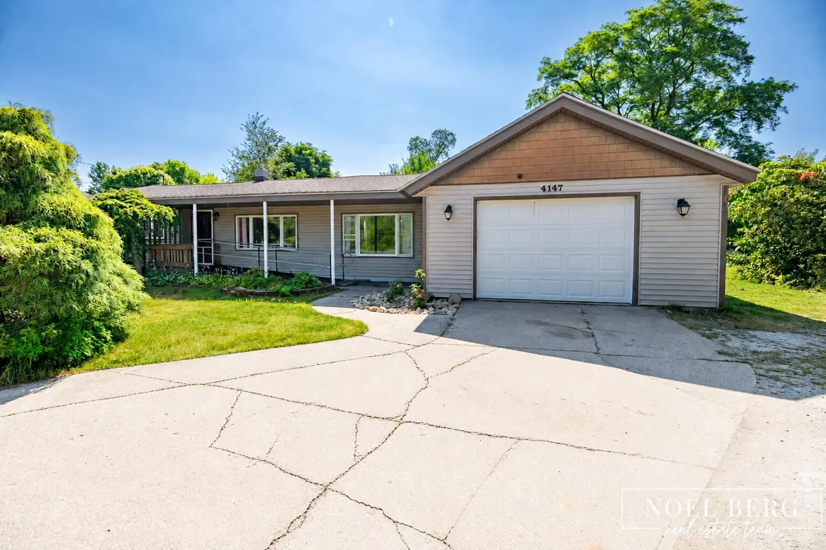 4147 S Brooks Road, Muskegon, MI 49444 - #1