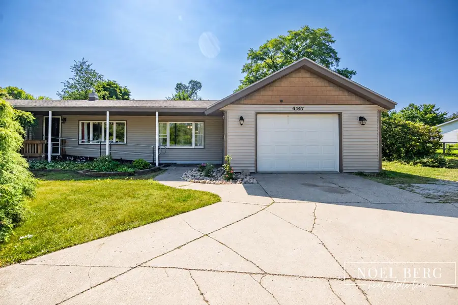 4147 S Brooks Road, Muskegon, MI 49444 - #2