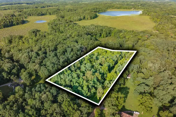 10391 Cranberry Lake Road, Marcellus, MI 49067