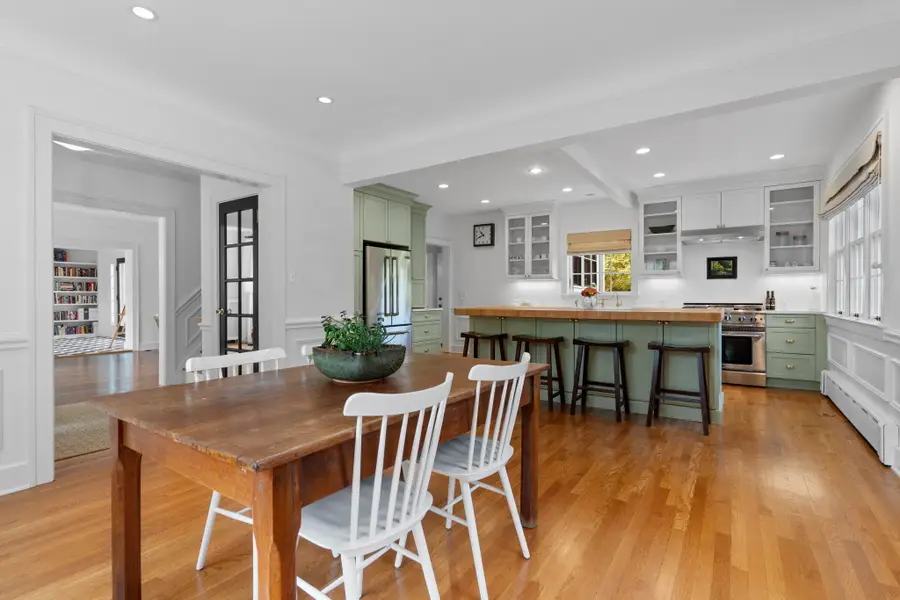 1021 Kensington Avenue, Grosse Pointe, MI 48230 - #2
