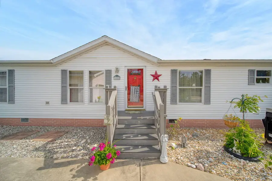 280 Stieff, Adrian, MI 49221 - #2