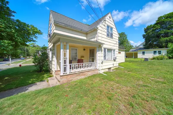 518 Garfield Street, Jackson, MI 49203
