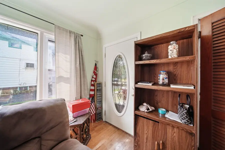 518 Garfield Street, Jackson, MI 49203 - #2