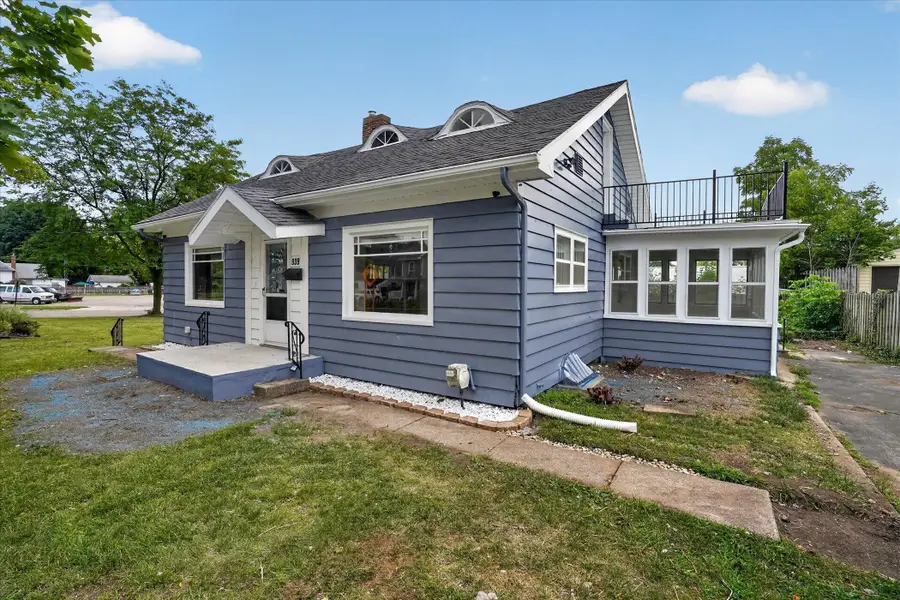 939 Backus Street, Jackson, MI 49202 - #2