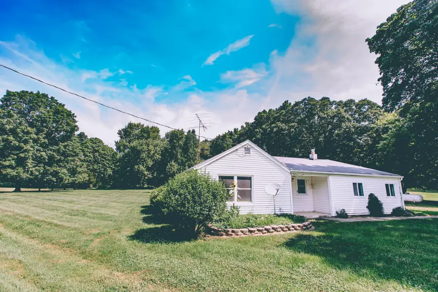 1072 E Territorial Road N, Rives Junction, MI 49277 - #3