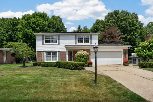 43646 Westridge Lane, Northville, MI 48167