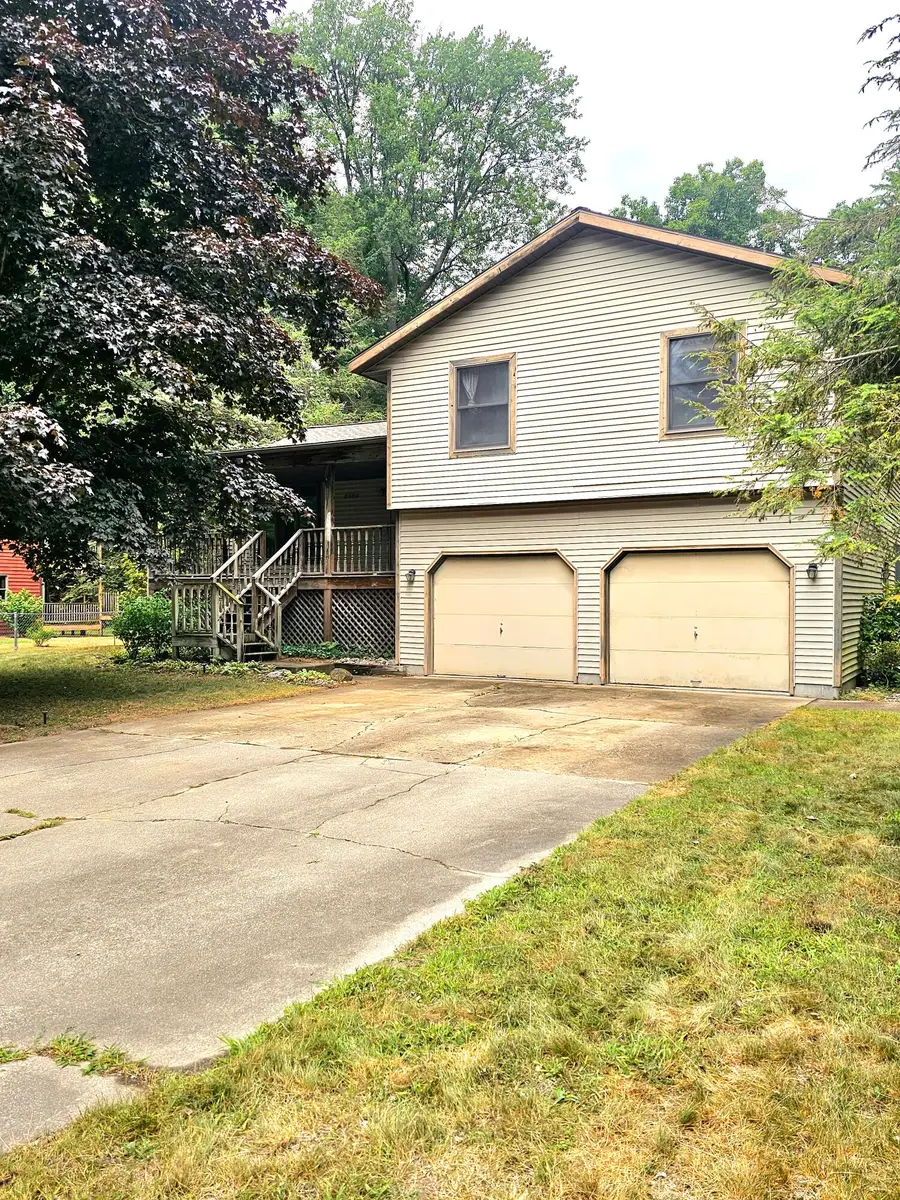 2886 Oak Court, Spring Lake, MI 49456 - #2