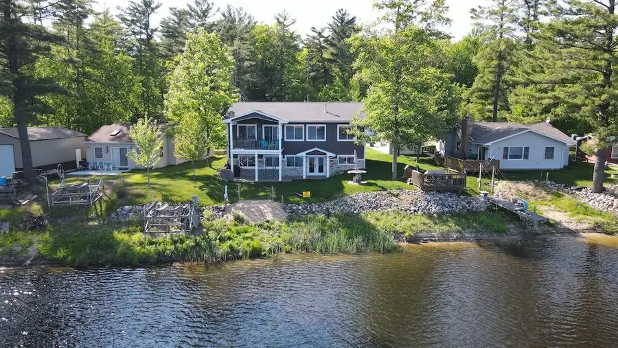 3382 E Pinecrest Drive, Gladwin, MI 48624 - #2