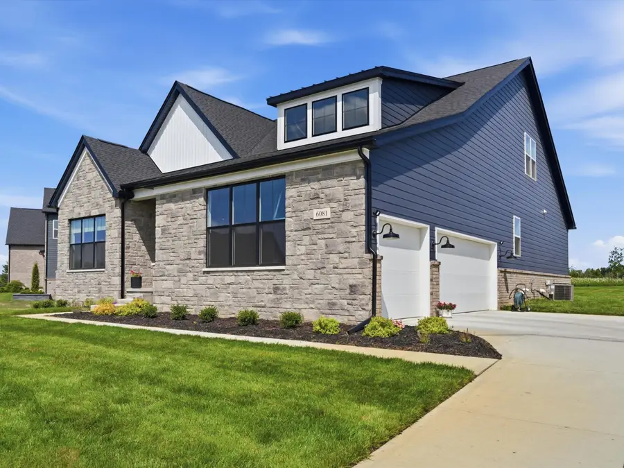6081 Lincolnshire Drive, Saline, MI 48176 - #2