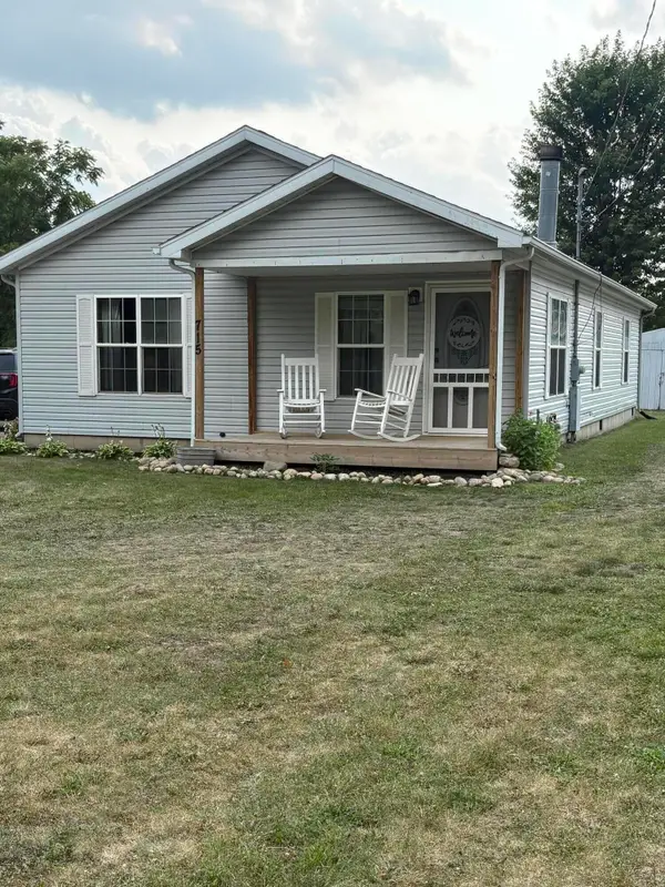 715 N Washington Street, Tekonsha, MI 49092