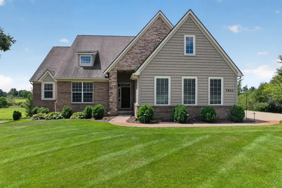 9862 Dublin Drive, Fenton, MI 48430 - #2